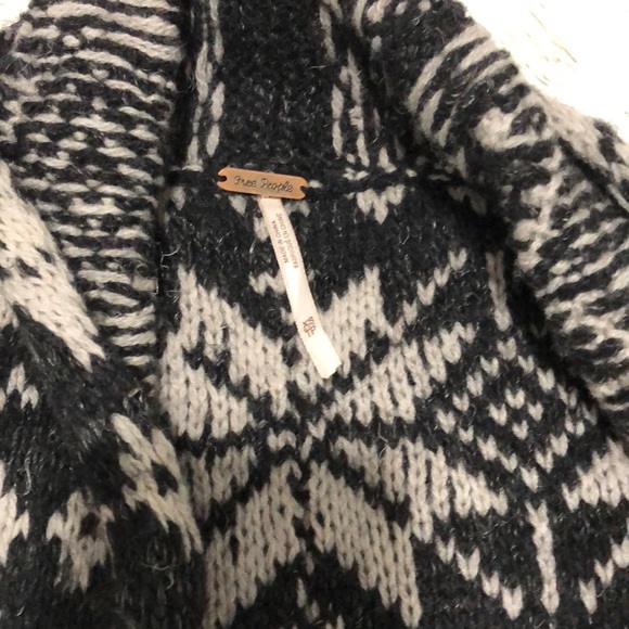 NWOT Free People No Two the Same Snowflake Sweater - Picture 4 of 7